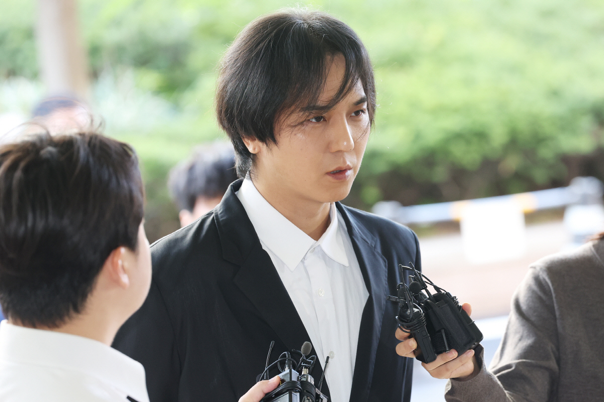 Why Song Mino's 102-Day Service Record Ended in a Suspended Sentence