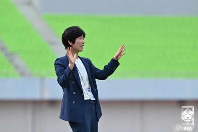 유영실 서울시청 감독 사진제공=KFA