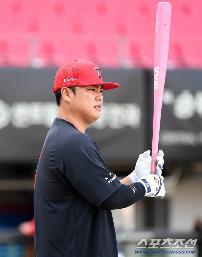 30일 광주 기아챔피언스필드에서 열린 KIA와 KT의 경기. KIA 한준수가 타격 훈련을 하고 있다. 광주=박재만 기자 pjm@sportschosun.com/2026.09.30/