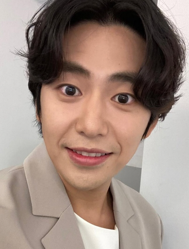 '주몽' <b>안용준</b>, 4억 8천만원대 <b>사기</b> 혐의 <b>피소</b>...전 소속사 "나도 피해자...