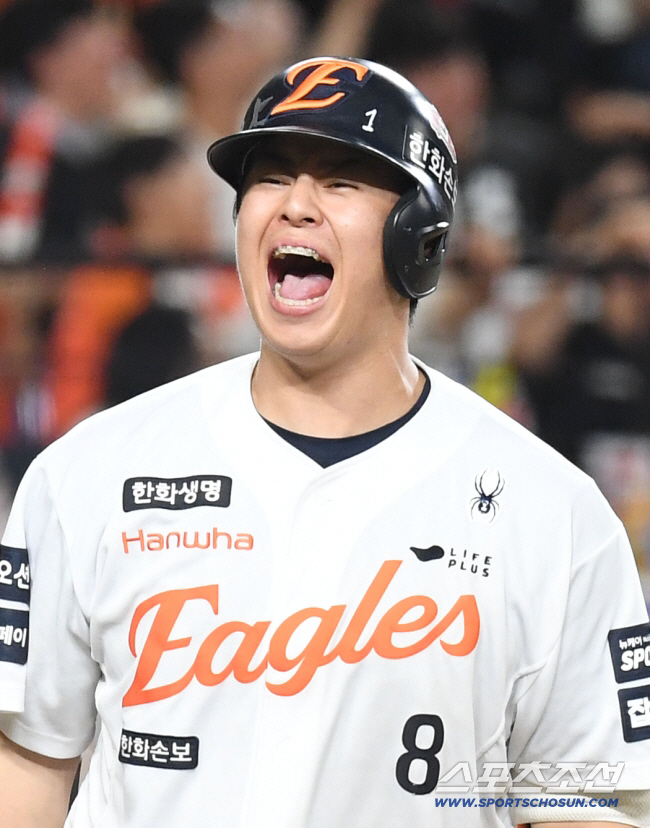 '전격 ML <b>도전</b> 선언' <b>노시환</b>, 307억원 포기한 결정 어떻게 나왔나…"오랫...