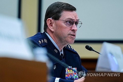 Services 해군 무인기 사용 논란 확대