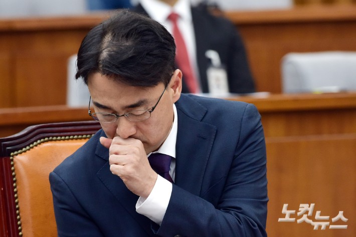 '고액 의견서 논란' <b>권영준</b> 대법관 후보 "소득 상당액 반납·기부"