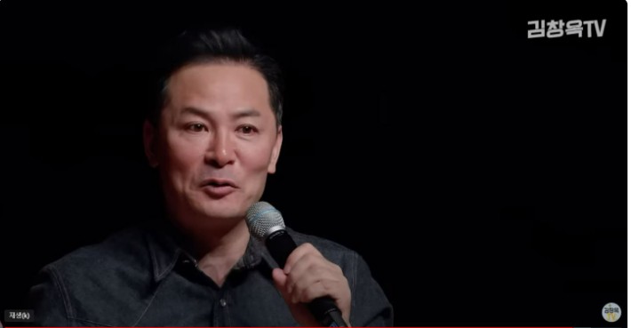 50세 스타강사 <b>김창옥</b> "알츠하이머 의심" 고백…강연 중단