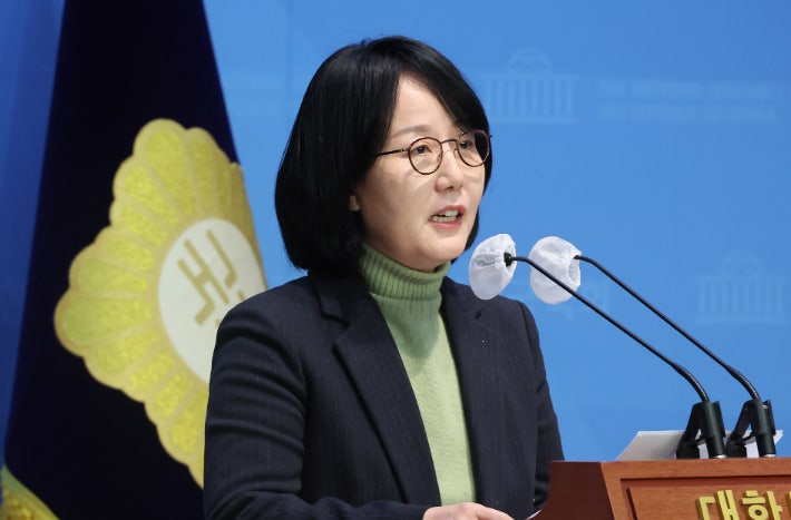與 비대위, '<b>김현아</b> 단수<b>공천</b>' 공관위에 재논의 요구