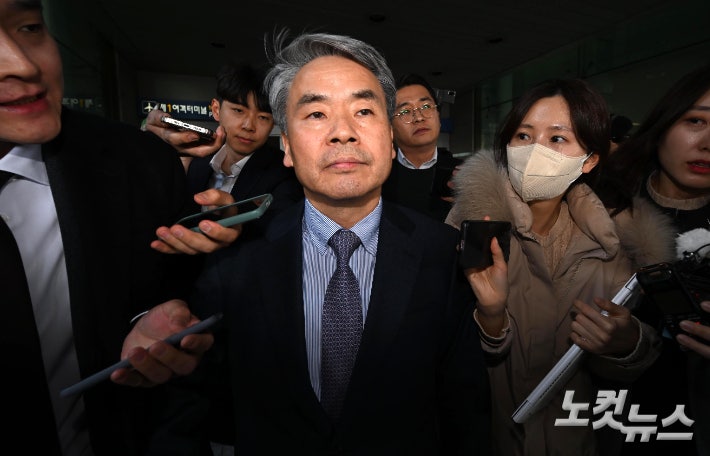 <b>공수처</b> "<b>이종섭</b> 대사 <b>소환</b> 당분간 어렵다"