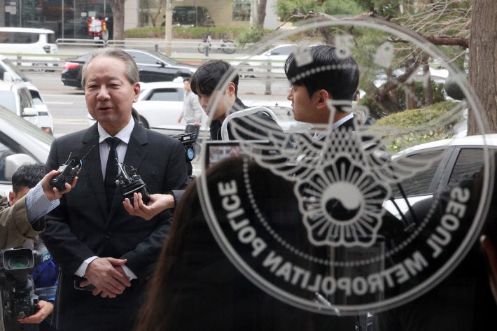 <b>의협</b> <b>주수호</b> "대화 '쇼'하면서 또 <b>의협</b> 임원 추가 피의자 전환"