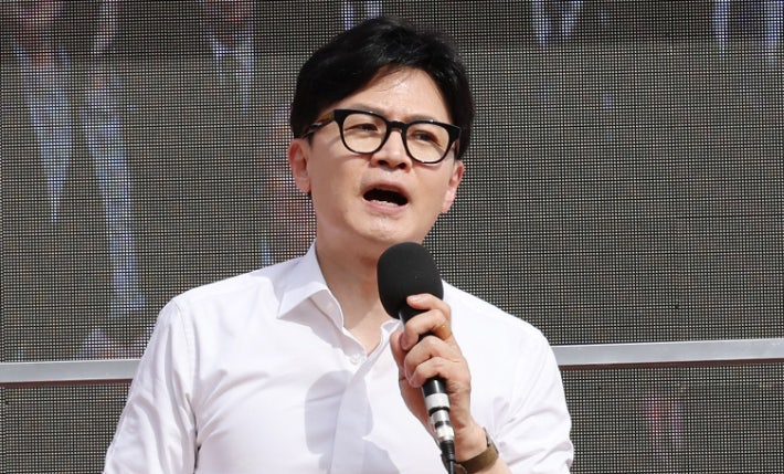 한동훈 "4·3 추모식 불참 송구…<b>희생자</b>·유가족 아픔 헤아리겠다"