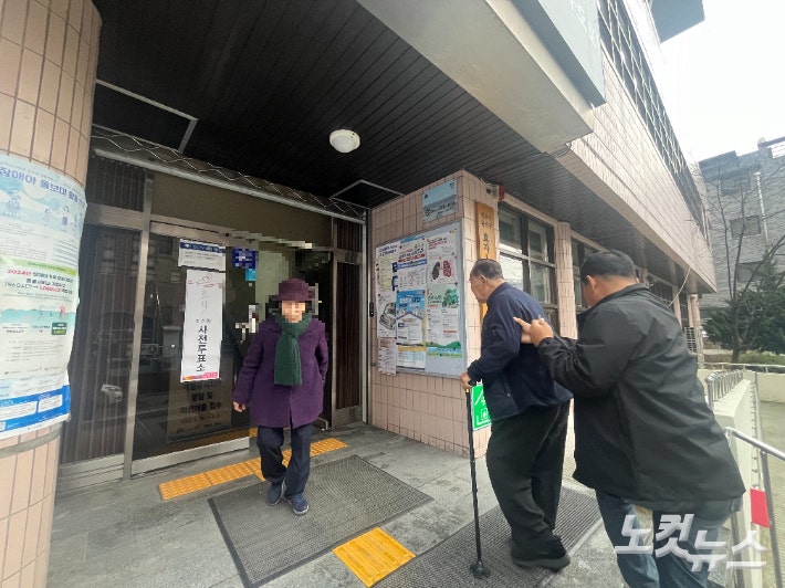 전공노 "<b>사전투표</b> 과중 업무 본 남원시청 <b>공무원</b> 사망"