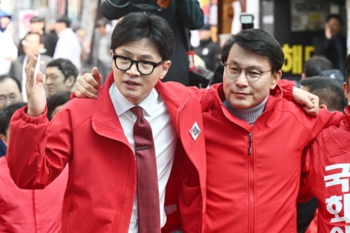 <b>윤상현</b> "한동훈, <b>대선</b> 나올지 밝혀라"…당권·대권 분리 압박
