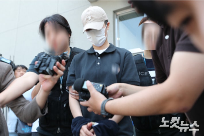 검찰, '훈련병 사망' 중대장·부중대장에 '학대치사죄' 적용 구속기소