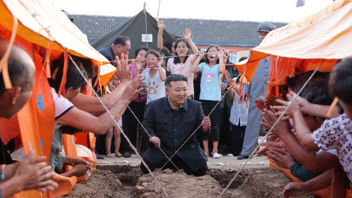<b>통일부</b>, <b>김정은</b> 南언론 이례적 비난 "北 <b>민심</b>이반 최소화 의도"