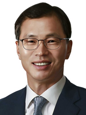 제35대 <b>김수환 부산경찰청장</b> 취임…"책임을 다하는 경찰되겠다"