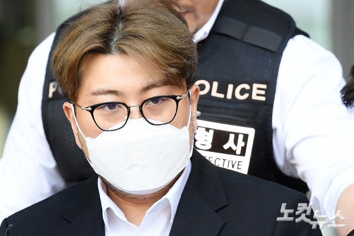 '뺑소니' <b>김호중 혐의</b> 모두 <b>인정</b>…다음 달 마지막 재판