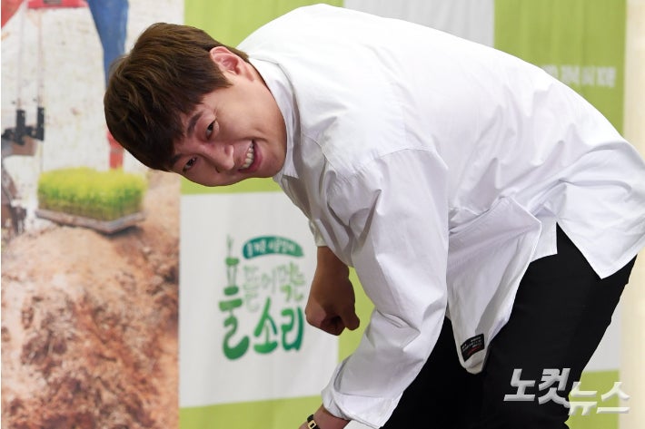 '불법 도박' 이진호 고백…<b>코미디 리벤지</b> 측 "전혀 몰랐다"