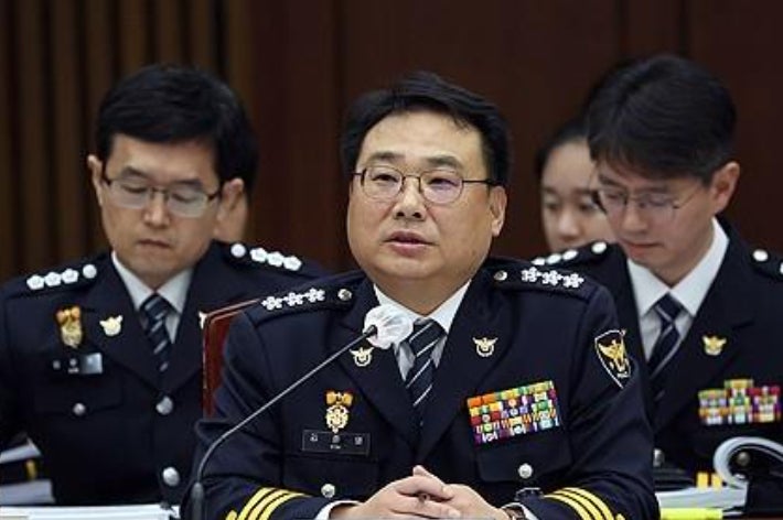 '선관위 경찰 배치' <b>경기남부청장 피의자</b> 신분 <b>조사</b>