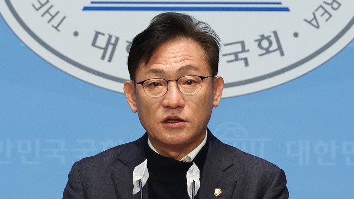 정의당 출신 <b>배진교</b>·<b>윤소하</b>·<b>추혜선</b> 前의원, <b>민주당 입당</b>