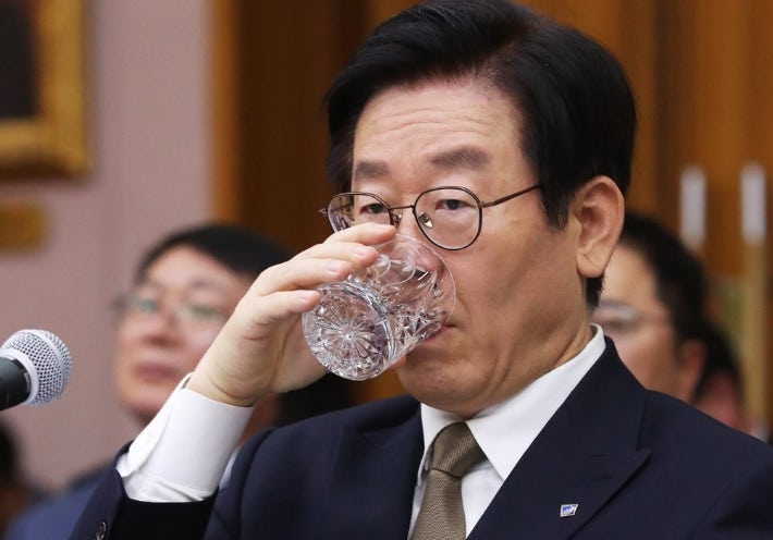 2018년 이재명 당시 경기도지사. 연합뉴스