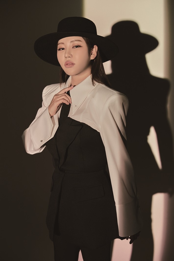 <b>송가인 매니저 사칭</b>해 <b>사기</b>…"송금 말고 경찰 신고 부탁"