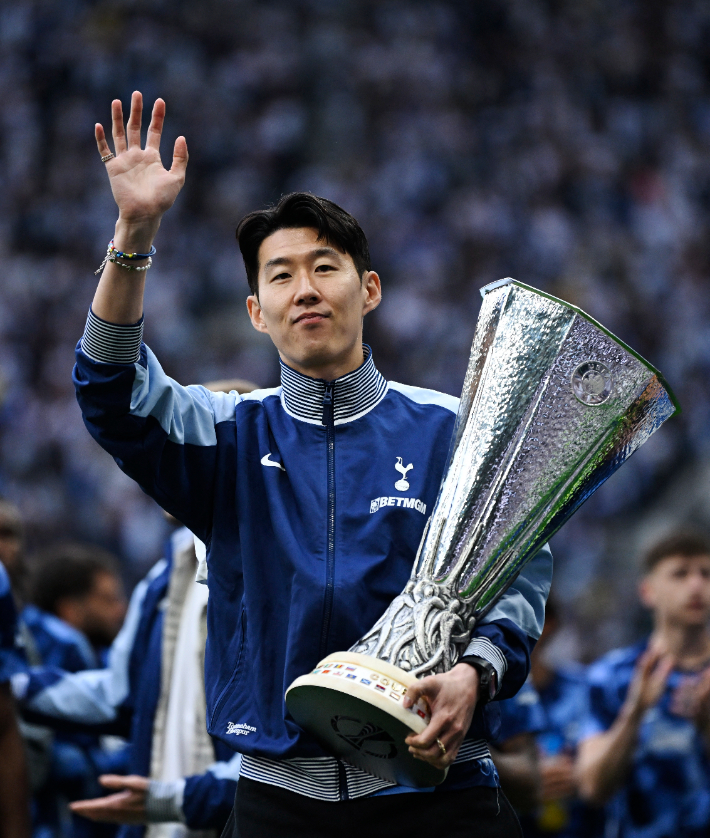 <b>손흥민 결장</b>, 9년 연속 10골 무산…토트넘, 최종전 완패로 17위
