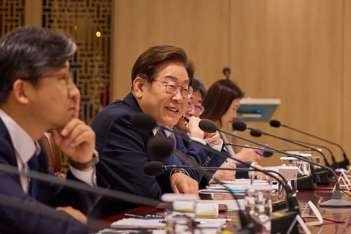 '<b>국민추천제</b>' <b>도입</b> 李대통령 "진짜 일꾼 선택해주시라"