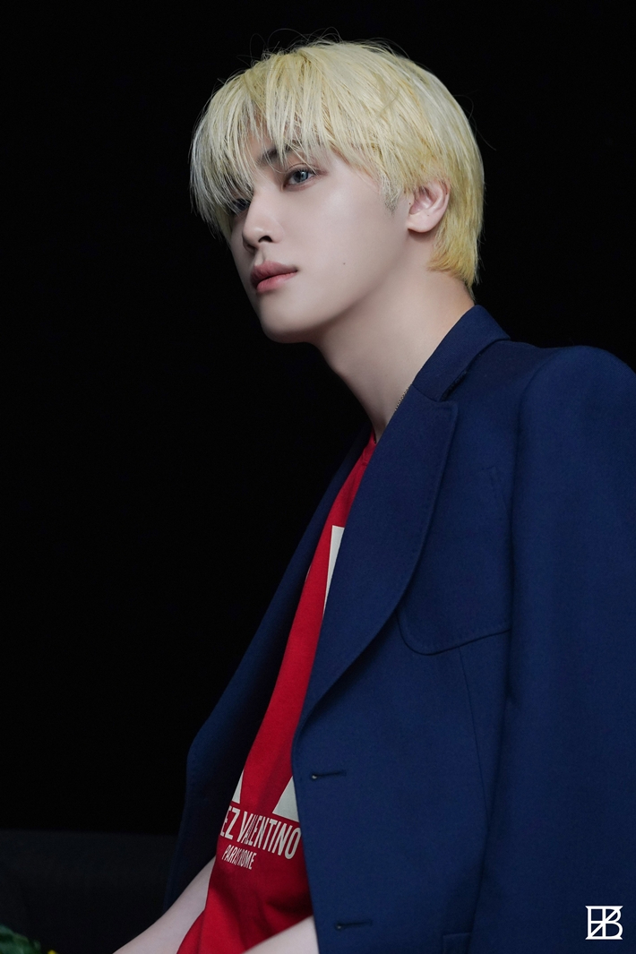 더보이즈 <b>주학년</b>, 개인 사정으로 <b>활동 일시 중단</b>