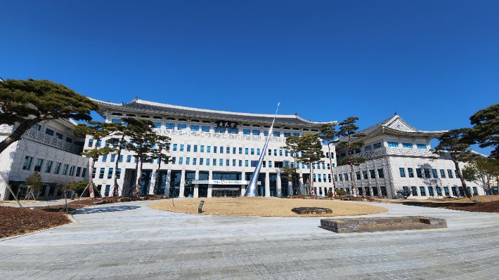 경북 호텔·콘도, <b>외국인 근로자</b> 고용 가능해져…APEC 전 인력난 해소