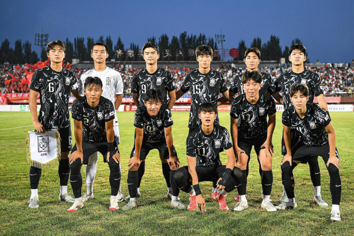 <b>U-16</b> 男 <b>축구대표팀</b>, CFA 4개국 친선대회 <b>우승</b>… '中·日·우즈벡에 모두...