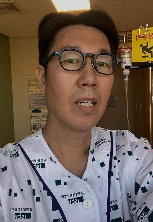 방송인 <b>김영철</b> 응급실行…'<b>마비성 장폐색</b>'으로 입원 치료