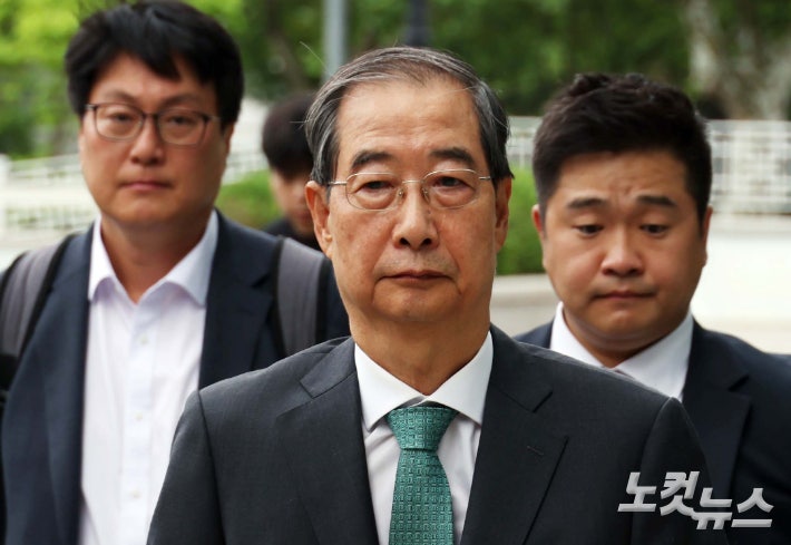 내란특검, <b>한덕수</b> 자택 <b>압수수색</b>…'<b>계엄 방조</b>' 강제수사