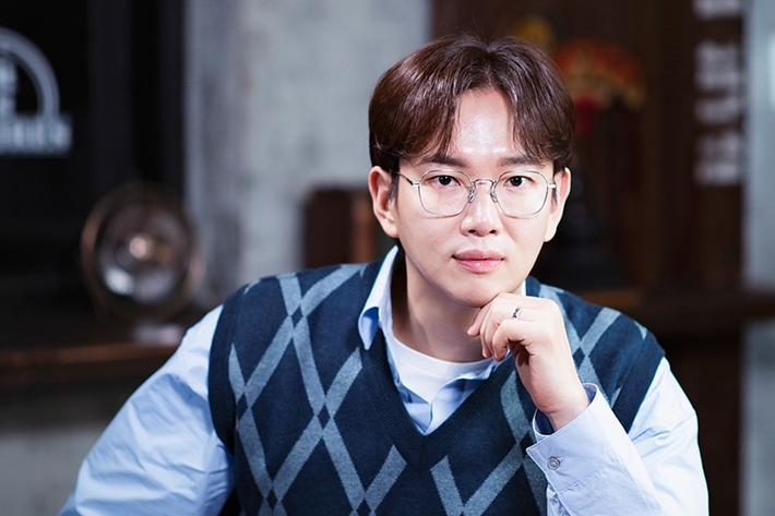 <b>장성규</b>, 강호동·전현무 소속사 <b>SM C&C</b>와 전속계약