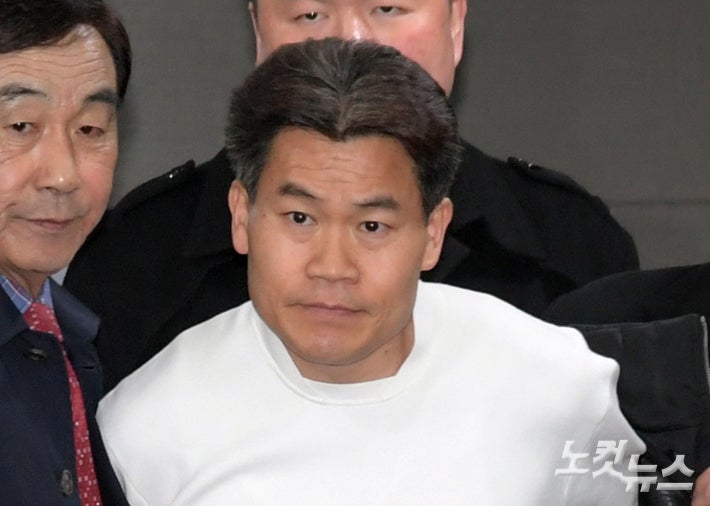 경찰, <b>전한길</b> 소환 조사…대선 당시 李 '성소수자 <b>발언</b>' <b>왜곡</b> 의혹