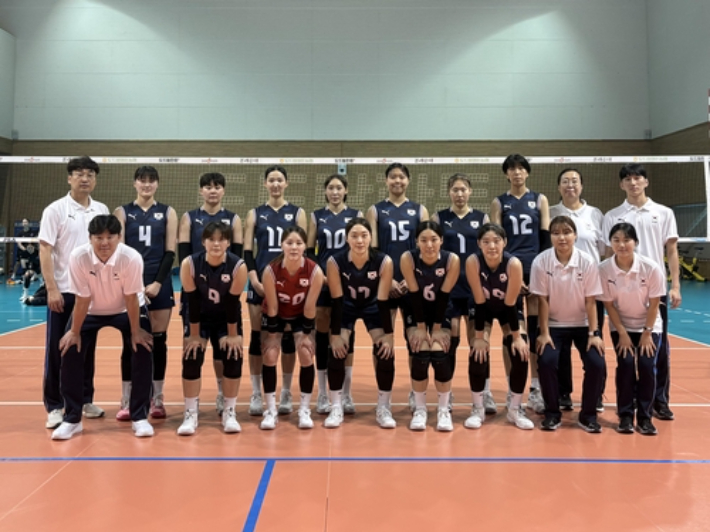 U-21 <b>여자배구</b>, <b>세계선수권</b> 첫판서 미국에 1-3 석패