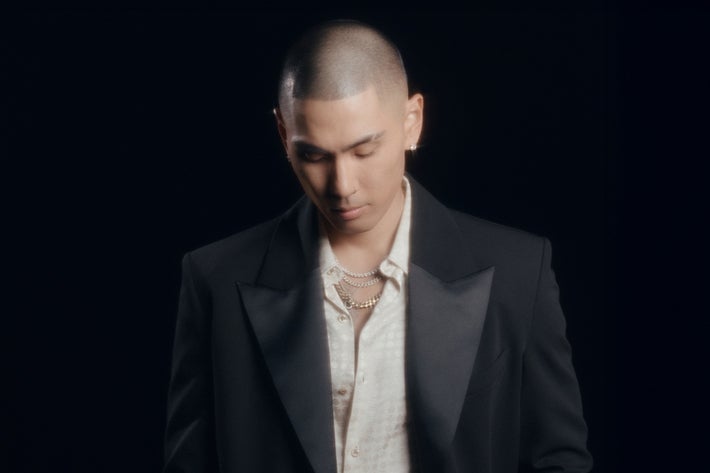 <b>빈스</b>, GD <b>피처링</b>곡 '차차차'로 컴백 "잘돼야 한다는 사명감 있어요"[EN:터...