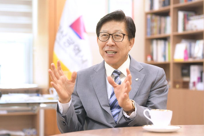 <b>박형준</b> 시장, <b>상하이</b>·<b>런던 순방</b> 통해 국제협력·관광 논의