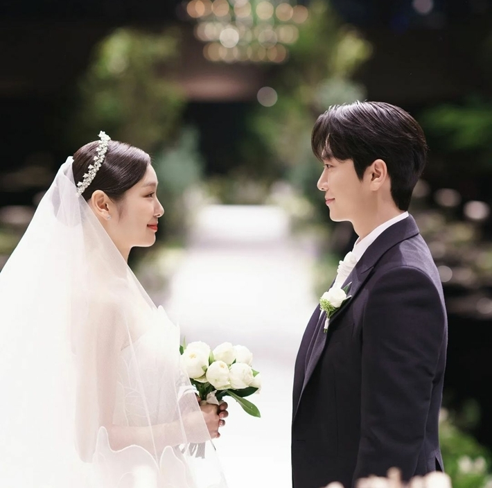 <b>김연아</b>와 결혼 3년 차 <b>고우림</b> "여전히 <b>신혼 생활</b> 이어가는 기분"
