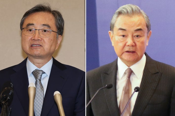 <b>조현</b>, 17일 <b>방중</b> 왕이 회담…APEC 시진핑 방한 논의