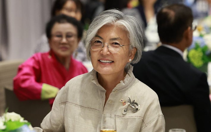 <b>강경화</b> 美아그레망 절차 완료…곧 <b>주미대사</b> 부임