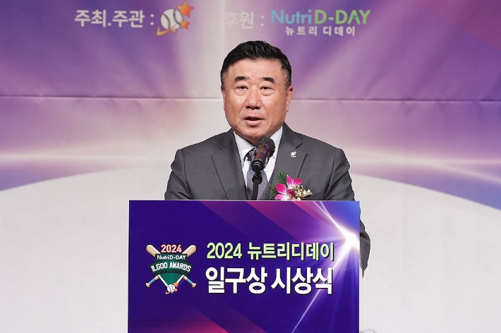 <b>은퇴 선수</b>들도 뿔났다 "야구 팬들 <b>악성 댓글</b>, 적극 대응"