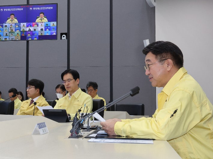 국가 <b>전산망</b> 52.6% 복구…정부 "점진 회복 단계"