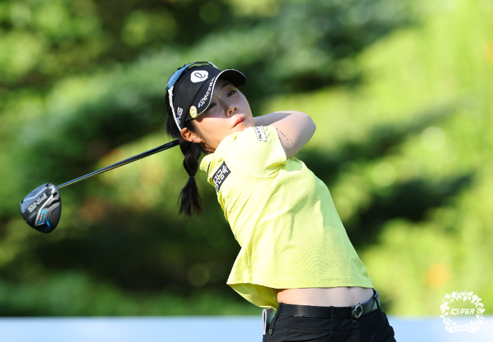 <b>이소영</b>·김지현·<b>장수연</b>·서연정, KLPGA 투어 남는다…2026시즌 <b>시드권</b> ...