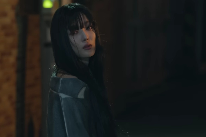 가면 쓴 배우의 잔혹 본색…<b>김유정</b>의 '<b>친애하는 X</b>' 관전 포인트는?