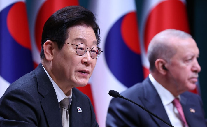 한-<b>튀르키예</b> 정상회담…방산·원전·인프라·보훈 등 협력 강화
