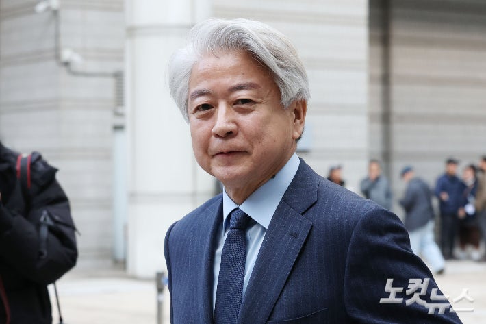 '6천만원 수수 혐의' <b>노웅래</b>, 1심 <b>무죄</b>…"檢 조작기소 드러나"