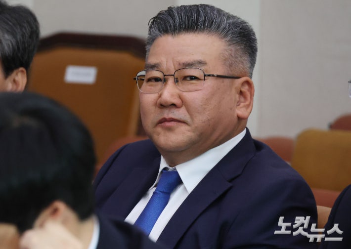 '서해감사' 7명 <b>군사기밀 누설</b>혐의 고발…<b>유병호</b> 권한남용 고발