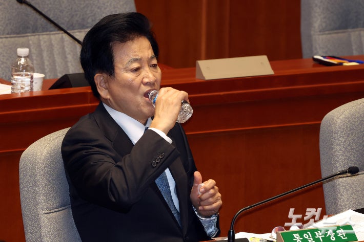 정동영, '<b>통일교 윤영호</b>' <b>의혹</b> 부인 "야인 시절 한 차례 만났을 뿐"