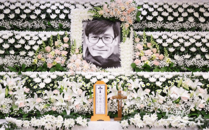 故 안성기, 대한민국 슬픔