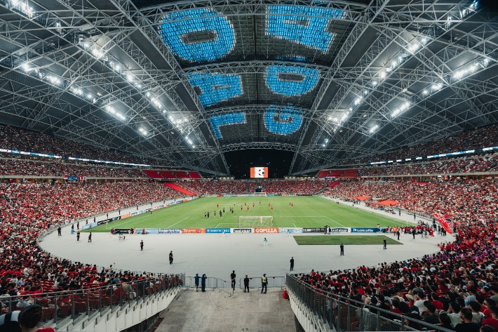 돔 지붕에 박힌 2만 개의 LED는 그 자체가 거대한 스크린 역할을 한다. 칼랑그룹(The Kallang) 제공