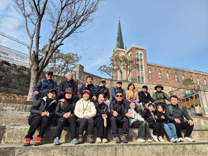 예능교회는 "한양도성 순례를 통해 우리 역사문화의 아름다움과 함께 이 땅에 복음을 전하고 근대를 밝힌 믿음의 자취를 만날 수 있다"고 강조했다.예능교회 제공