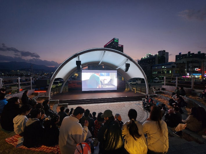속초 선셋시네마 전경. 속초시 제공